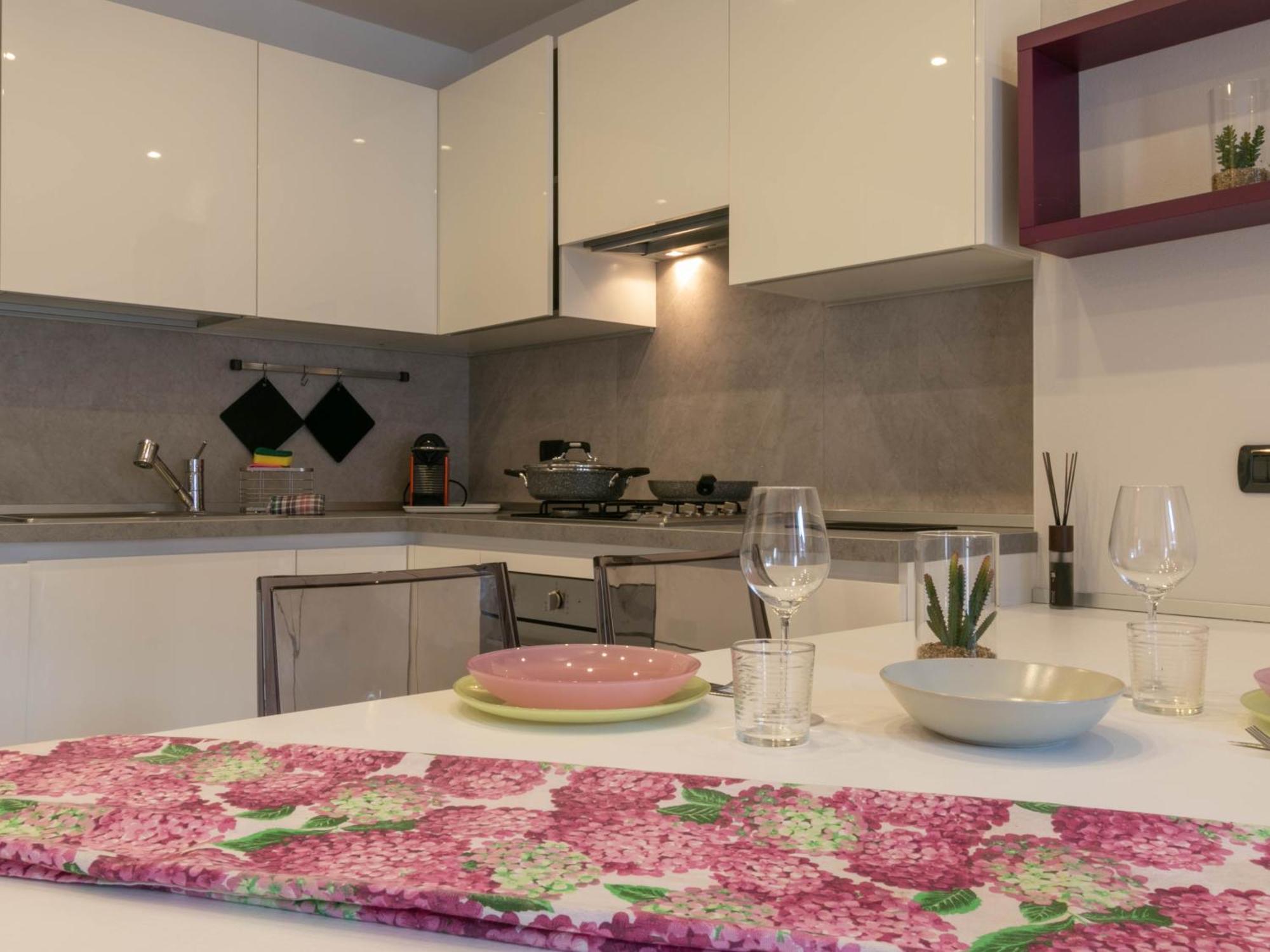 Welcomely - Violet House & Garden Appartamento Lecco
