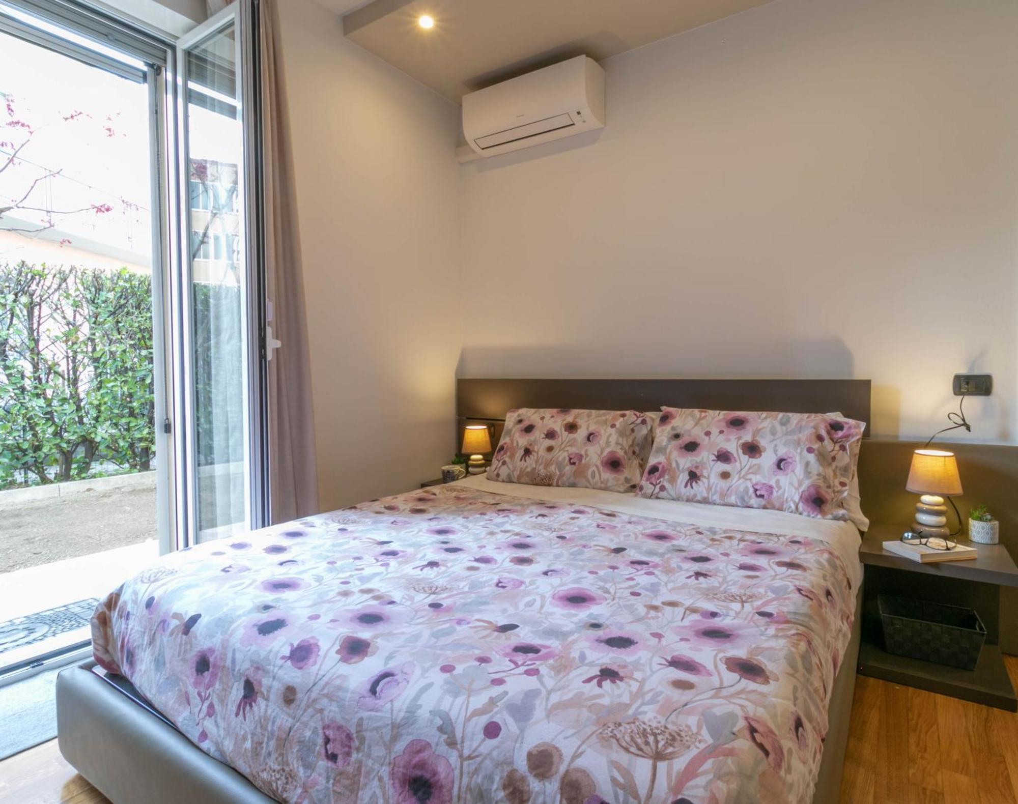 Welcomely - Violet House & Garden Appartamento Lecco